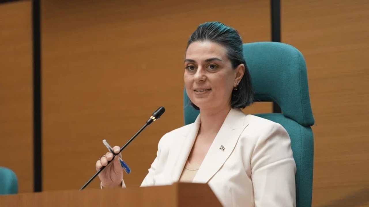Üsküdar Belediyesi'ne Şok Operasyon Gözaltılar Var 1 Uskudar Belediyesine Sok Operasyon Gozaltilar Var 2