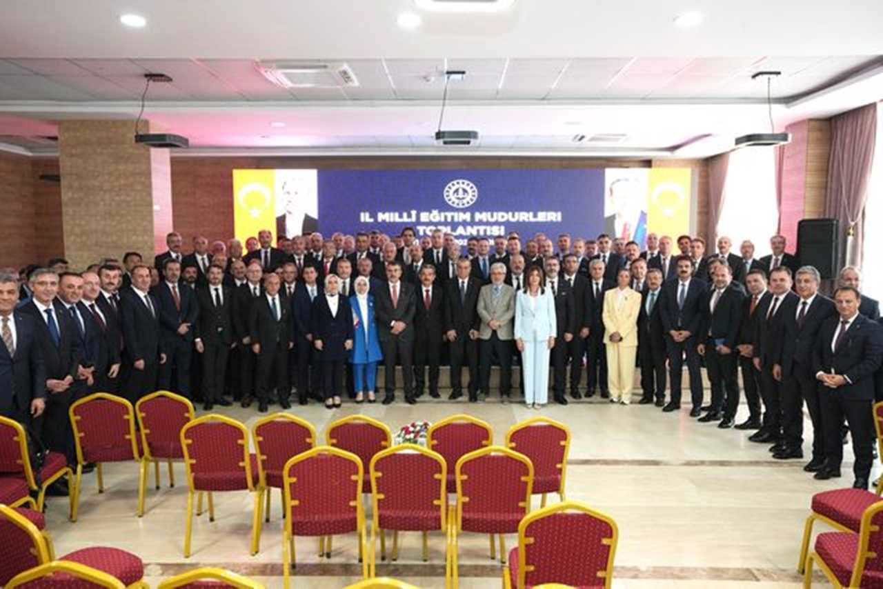 Bakan Tekin’den Kritik Eğitim Mesajı 2 Bakan Tekinden Kritik Egitim Mesaji 3