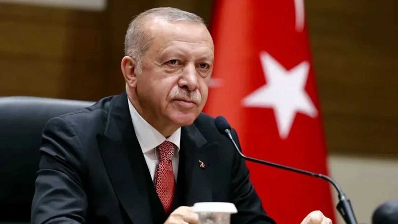 Camiler Doldu Tasti Erdogandan Mevlid Kandili Mesaji 2