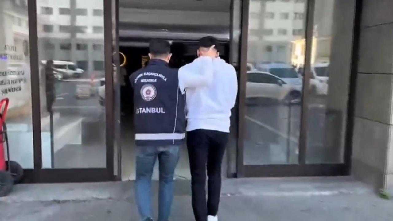 Devlet Düğmeye Bastı: Vatandaşlık Ağı Çökertildi 2 Devlet Dugmeye Basti Vatandaslik Agi Cokertildi 3