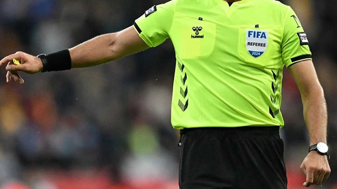 Fenerbahçe - Lyon Maçının Hakemi Belli Oldu 2 Fenerbahce Lyon Macinin Hakemi Belli Oldu 3