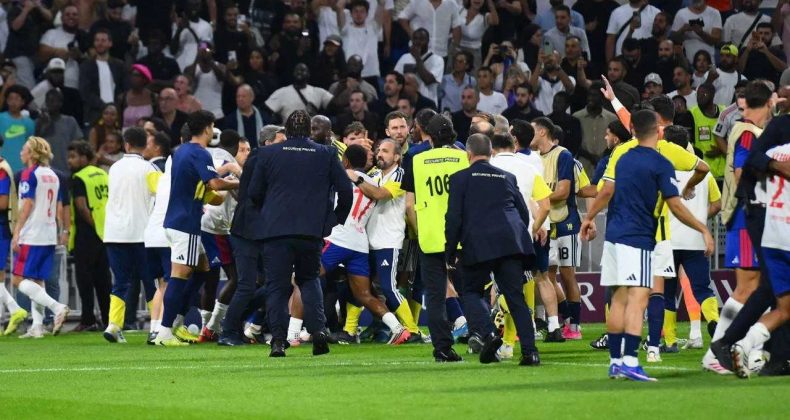 Fenerbahçe Lyon’u Devirdi, Maç Sonrası Ortalık Karıştı