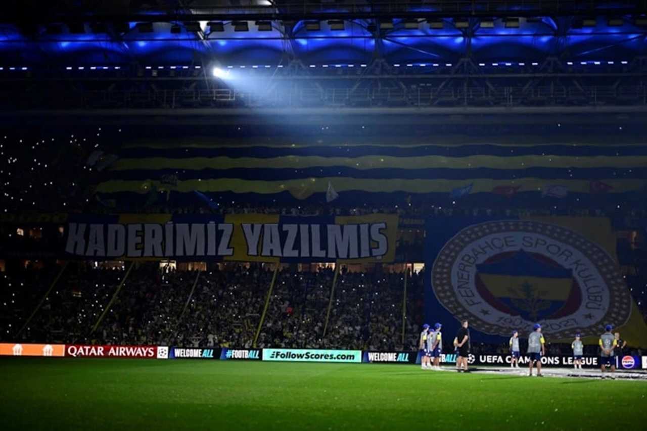 Fenerbahçe Taraftarından Şampiyonlar Ligi’ne Gövde Gösterisi 6 Fenerbahce Taraftarindan Sampiyonlar Ligine Govde Gosterisi 7