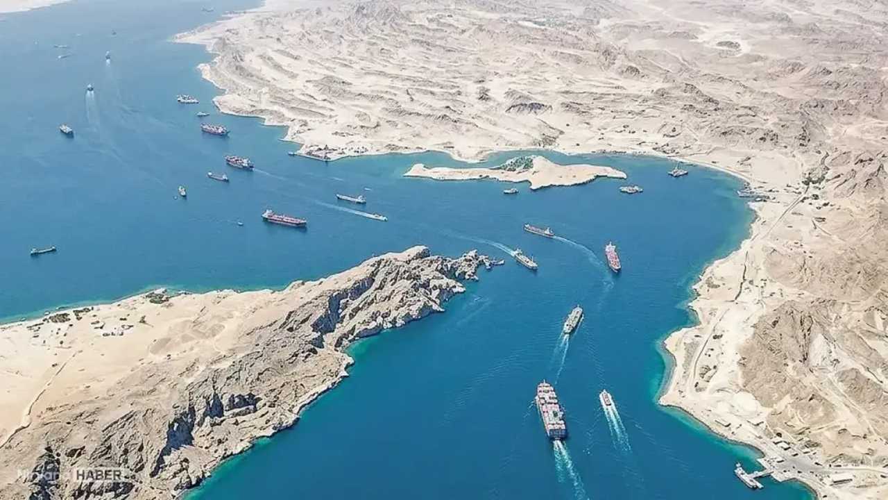 Hürmüz Boğazı'nda Gerilim Giderek Tırmandı 2 Hurmuz Bogazinda Gerilim Giderek Tirmandi 3