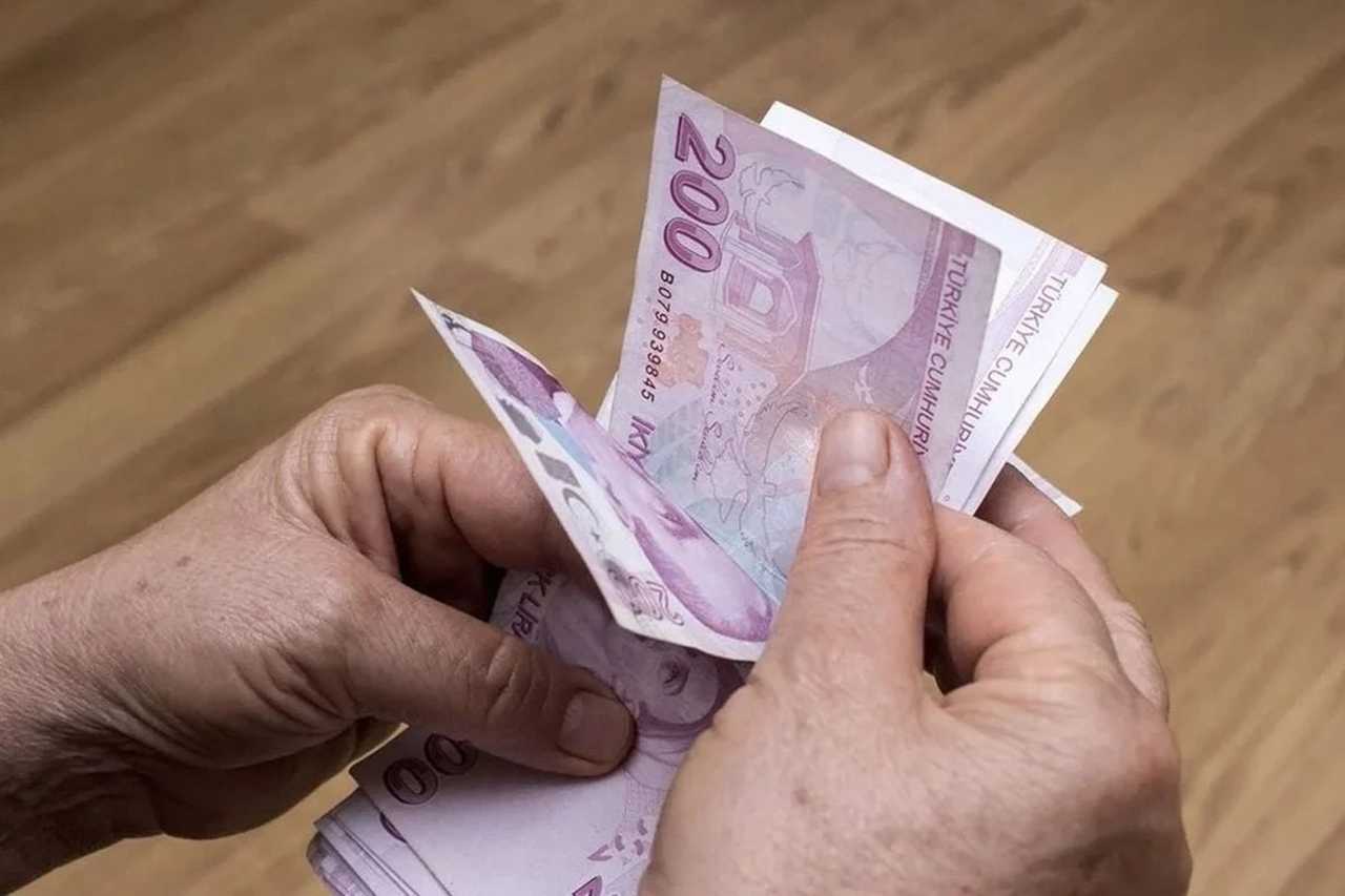 Maasinizi Kontrol Edin Binlerce Emekliye Ek Para Yatacak 3