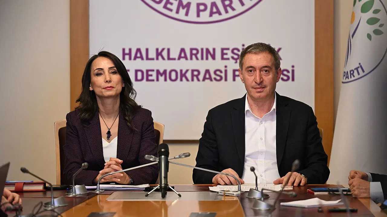 Meclis Gündemini Sarsacak Teklif! Üç Partiden Ortak İmza 3 Meclis Gundemini Sarsacak Teklif Uc Partiden Ortak Imza 4