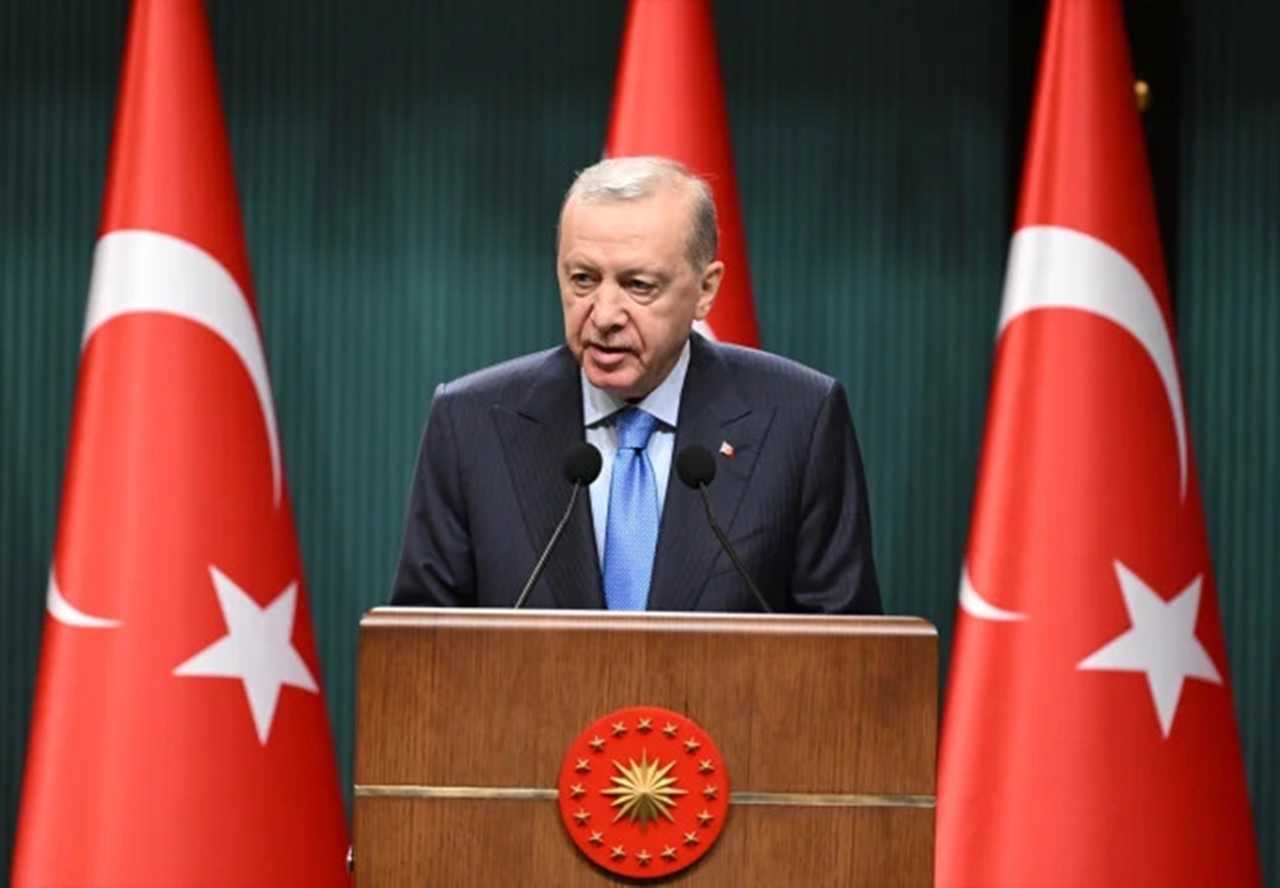 Ömer Çelik'ten 14 Ağustos Öncesi Dikkat Çeken Mesaj 1 Omer Celikten 14 Agustos Oncesi Dikkat Ceken Mesaj 2