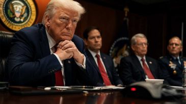 Trump’tan İran’a Zehir Zemberek Mesaj
