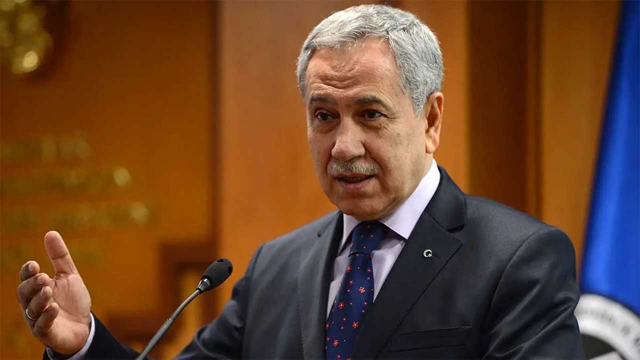 Arınç’tan Davutoğlu Çıkışı: Biz Dava Arkadaşıyız 1 Arinctan Davutoglu Cikisi Biz Dava Arkadasiyiz 2