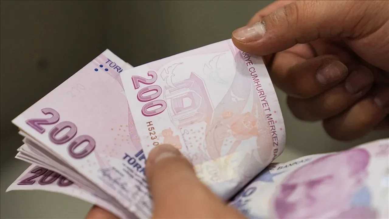 Asgari Ücrette 35 Bin TL Heyecanı! İlk Tahmin Geldi 4 Asgari Ucrette 35 Bin TL Heyecani Ilk Tahmin Geldi 5
