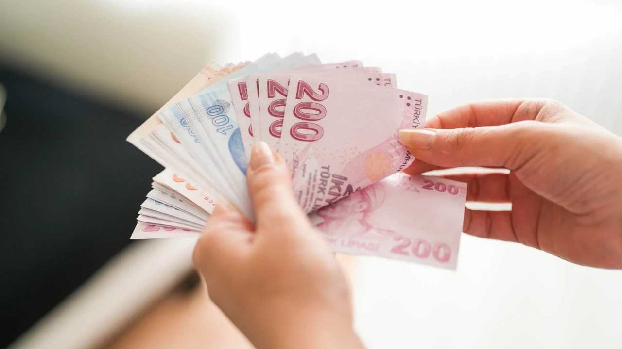 Asgari Ücrette 35 Bin TL Heyecanı! İlk Tahmin Geldi 5 Asgari Ucrette 35 Bin TL Heyecani Ilk Tahmin Geldi 6