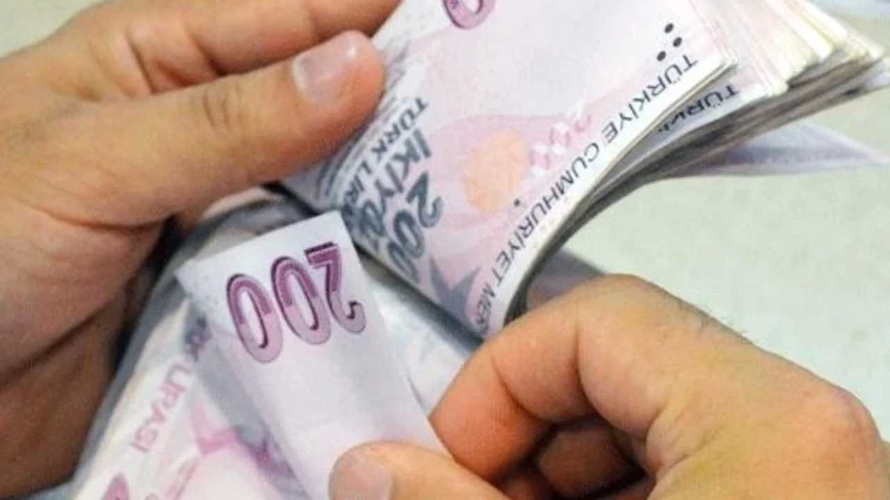 Asgari Ücrette 35 Bin TL Heyecanı! İlk Tahmin Geldi 7 Asgari Ucrette 35 Bin TL Heyecani Ilk Tahmin Geldi 8
