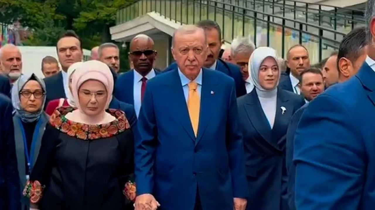 Erdoğan Çifti BM'ye El Ele Geldi! Gözler Tarihi Konuşmada 1 Erdogan Cifti BMye El Ele Geldi Gozler Tarihi Konusmada 2