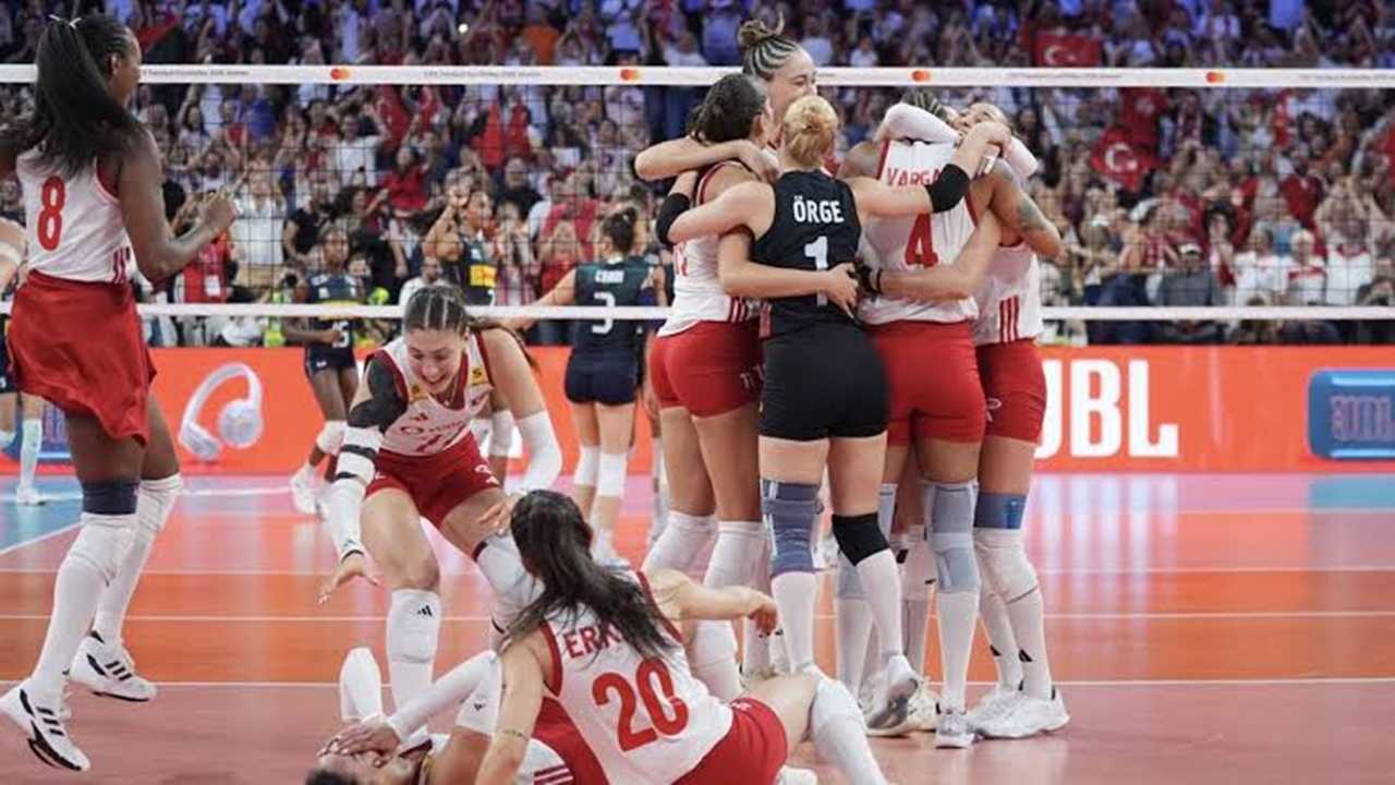 Filenin Sultanlari Avrupayi Tahtindan Etti 2