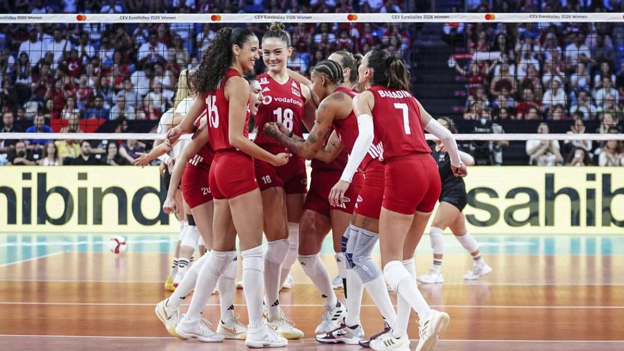 Filenin Sultanlari Avrupayi Tahtindan Etti 4