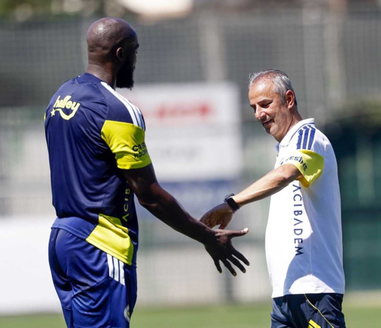 İsmail Kartal Geri Döndü! Lukaku Detayı Gündem Oldu 3 Ismail Kartal Geri Dondu Lukaku Detayi Gundem Oldu 4