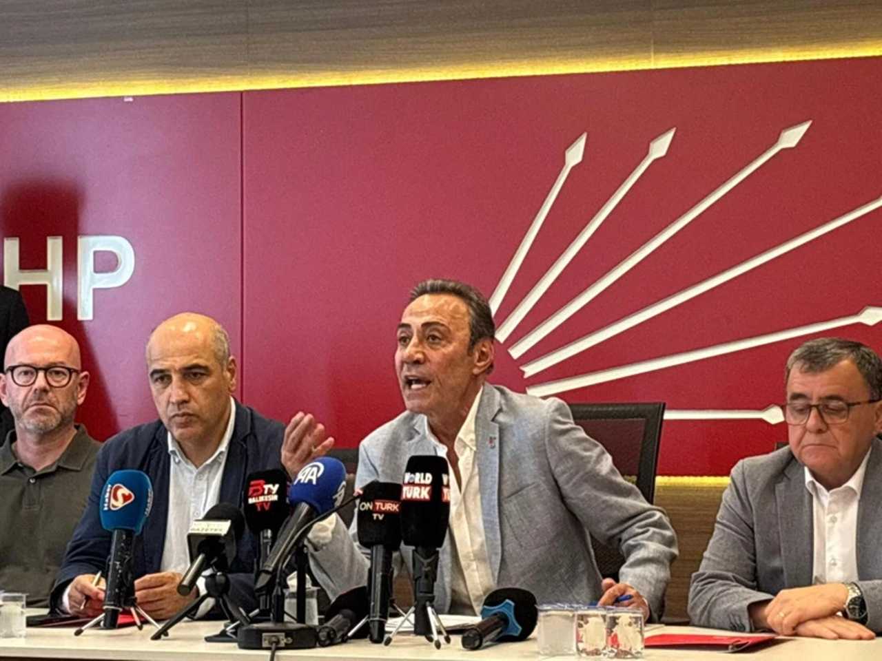 Simsekten Ozele Sert Tepki Boyle Parti Olmaz 2