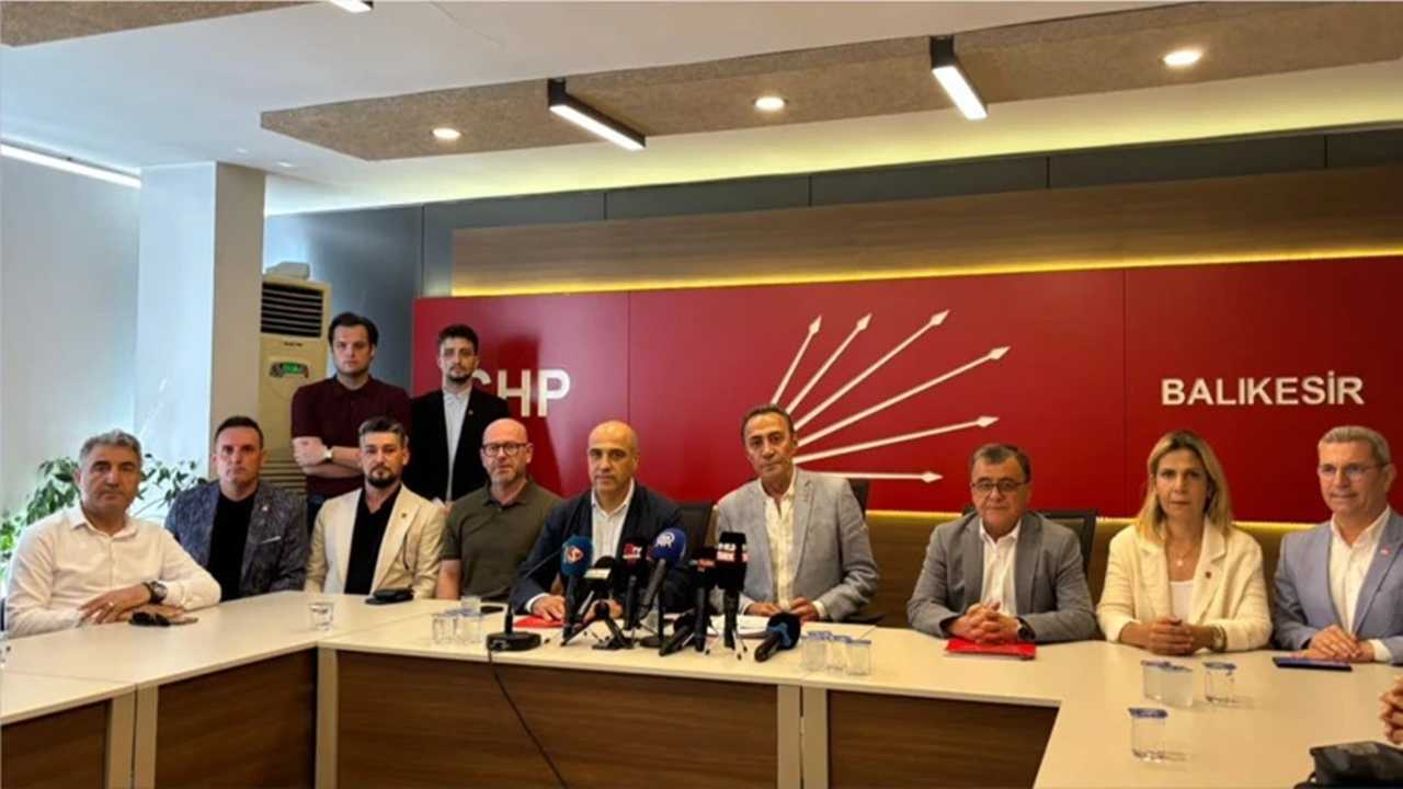 Simsekten Ozele Sert Tepki Boyle Parti Olmaz 3