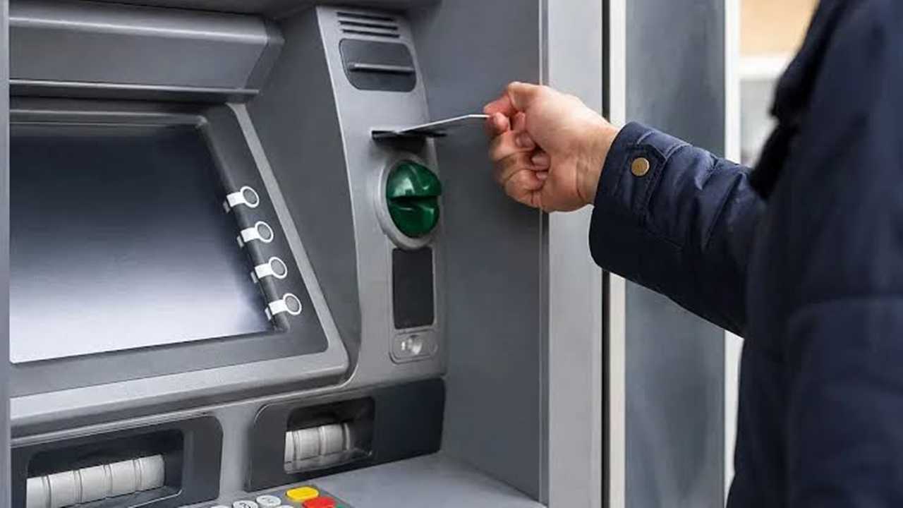 ATM’den Para Yatıranlar Dikkat! Günlük Limitler Belli Oldu 4 ATMden Para Yatiranlar Dikkat Gunluk Limitler Belli Oldu 5