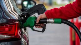 Benzine Dev İndirim Geliyor! Akaryakıt Tabelaları Değişiyor