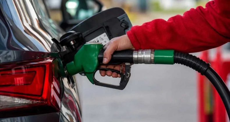 Benzine Dev İndirim Geliyor! Akaryakıt Tabelaları Değişiyor
