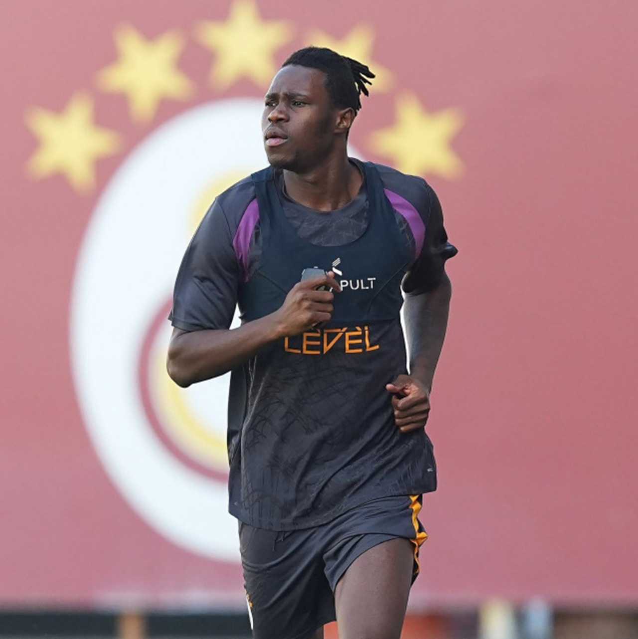 Galatasaray’a Singo Şoku! Barcelona Maçında Yok 1 Galatasaraya Singo Soku Barcelona Macinda Yok 2