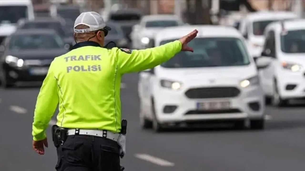 İstanbul’da Alarm! Bu Yollar Saatlerce Kapalı 2 Istanbulda Alarm Bu Yollar Saatlerce Kapali 3