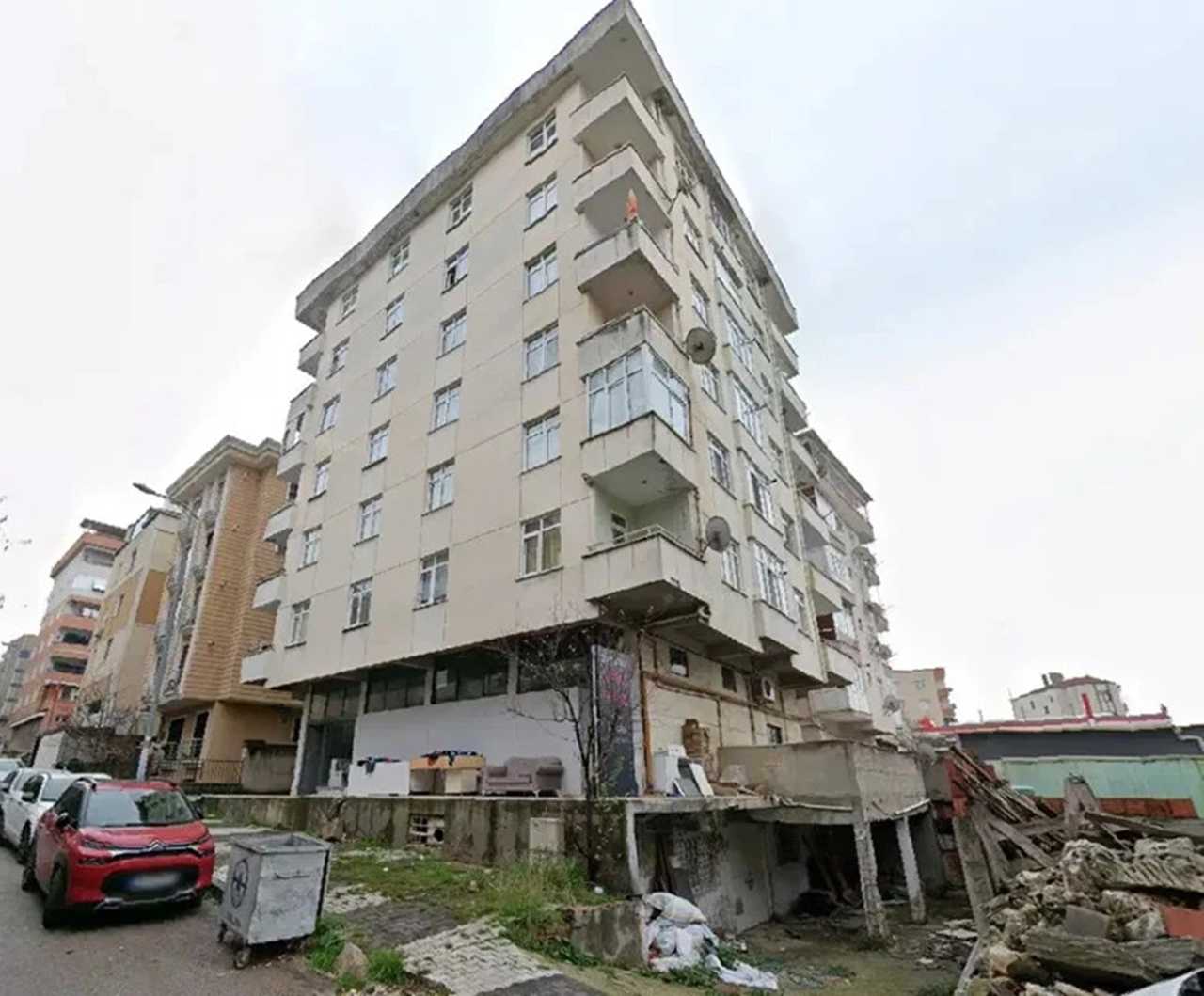 Maltepe’de Dehşet: 7 Katlı Bina Bir Anda Çöktü 4 Maltepede Dehset 7 Katli Bina Bir Anda Coktu 5