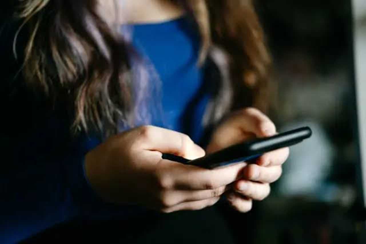 Sosyal Medyada Yeni Dönem! 15 Yaş Altına Yasak Geliyor 1 Sosyal Medyada Yeni Donem 15 Yas Altina Yasak Geliyor 2