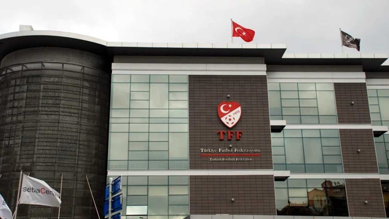 TFF’den Bomba Sevk! 4 Büyüklerde Bahis Şoku 2 TFFden Bomba Sevk 4 Buyuklerde Bahis Soku 3