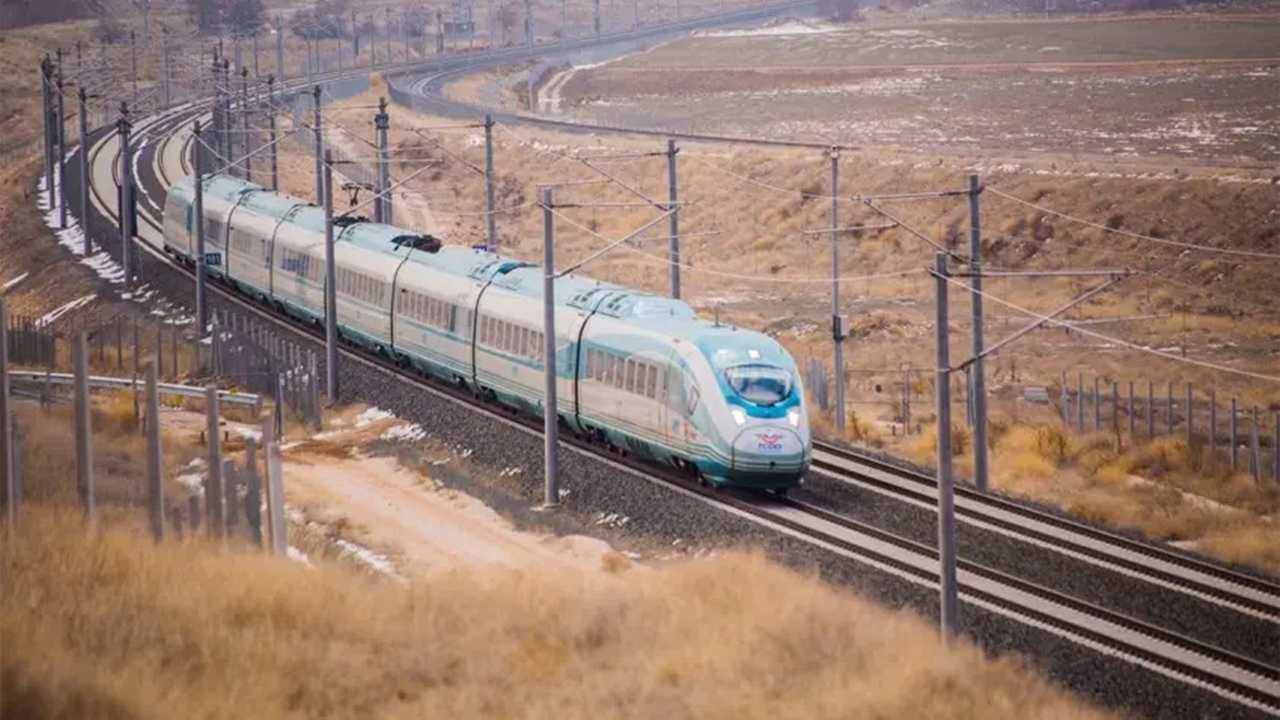 Ücretsiz Tren Seyahatinde Yeni Dönem 29 Ekim’de Başlıyor 1 Ucretsiz Tren Seyahatinde Yeni Donem 29 Ekimde Basliyor 2